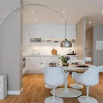 Casiola - Modern In Heart Of With Terrace *
