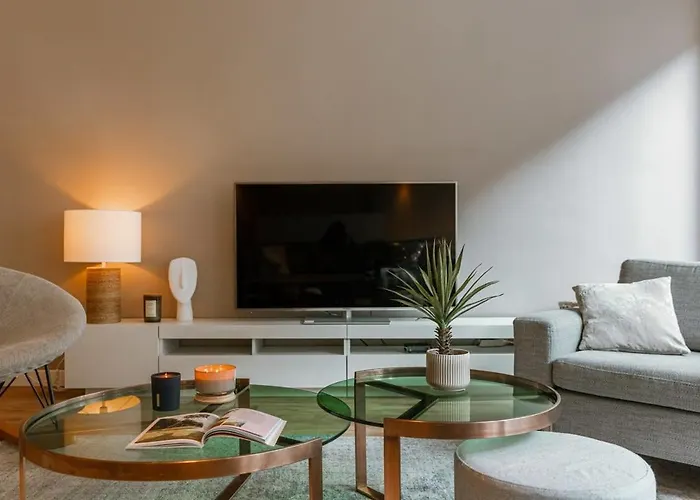 Casiola - Modern In Heart Of With Terrace