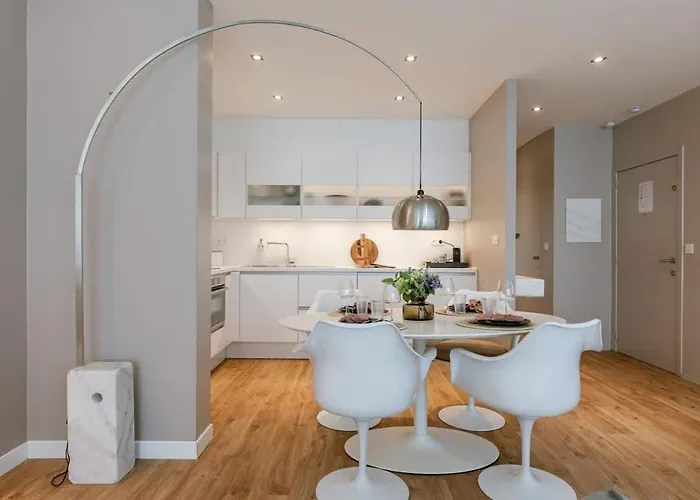 Casiola - Modern In Heart Of With Terrace *