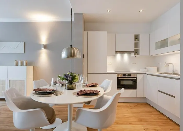 Casiola - Modern In Heart Of With Terrace *