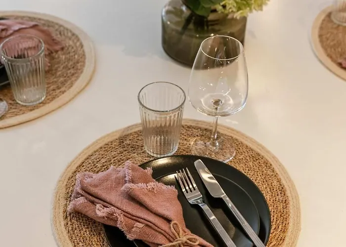 Casiola - Modern In Heart Of With Terrace アパート *