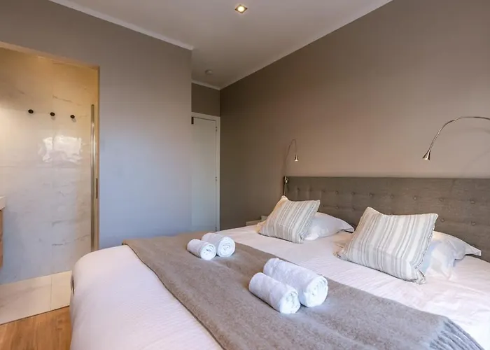 Casiola - Modern In Heart Of With Terrace アパート